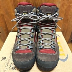 【ネット決済・配送可】AKU登山靴 CONERO GTX II ...