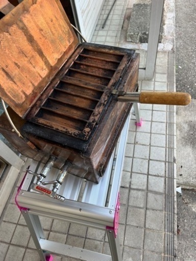 新潟名物ポッポ焼の焼き台です！