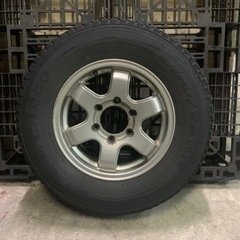 アルミホイール タイヤ セット 6穴15インチ 195/80R1...