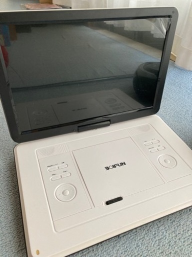 [習い事に是非]DVDプレーヤー、CDラジカセのセットです。
