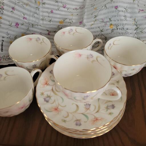 花柄デザインティーカップ5組+2こ