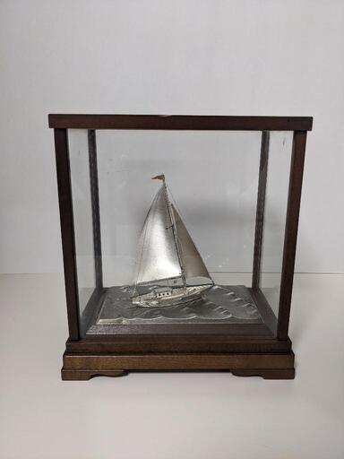工芸品　ヨット 航海船 ガラスケース付き