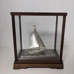 工芸品　ヨット 航海船 ガラスケース付き