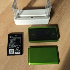 モバイルルーター（WIFi）　WiMax2+ UQ+ クレードル...