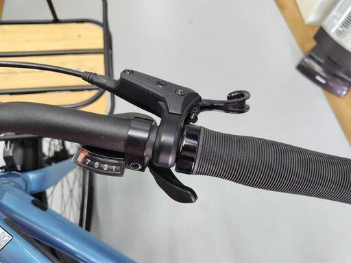 J078☆変わり種☆クロスバイク☆cannondale☆treadwellEQ☆9段変速 