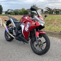 【ネット決済】人気のフルカウル　CBR250R 早い者勝ち