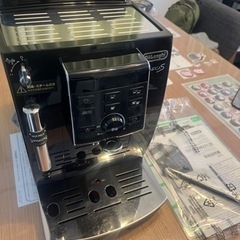デロンギ エスプレッソマシン コーヒーメーカー