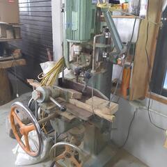 電動角のみ穴あけ