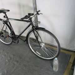 Ｄ165★19800円★整備済み スポーツ中古自転車 ブラック　LEDオートライト　6段変速【クロスバイク】