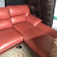 カウチソファー　ワインレッド　おしゃれ　クリーニング済み　貝塚市　二色浜　ジャングルジャングル貝塚店