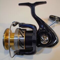 リール：DAIWA CRESTLT 　5000-CXH