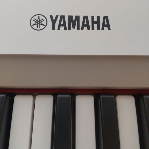 取引中/試奏のみほぼ新品　YAMAHA 電子ピアノ　piaggero NP-15WH
