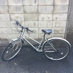 自転車　ママチャリ　シルバー