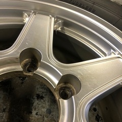 15インチホイール＋スタッドレスタイヤ ハイエースなど