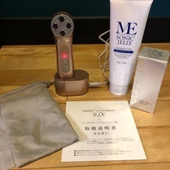 パーフェクトリフテンションDX美顔器＋SU:m37のおまけ⭐︎