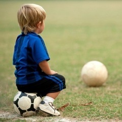 5歳の子供にサッカーを教えてくださる方