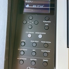 美品、配送可能です。YAMAHA  CLP-735DW 21年製　現行モデル 