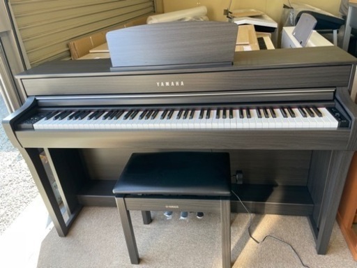 美品、配送可能です。YAMAHA  CLP-735DW 21年製　現行モデル
