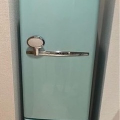 レトロなナショナル冷蔵庫