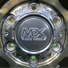 超バリ溝！22年製 スタッドレス ブリヂストン PCD139.7/6H ハイエース200系