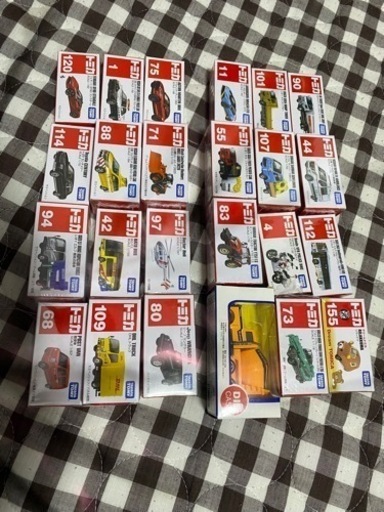 トミカ 24台 未使用品 プレゼント用 クリスマス