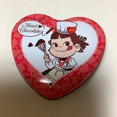 不二家　ペコちゃん　空缶　ハート型　チョコレート