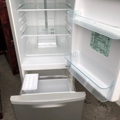 配送可能パナソニック Panasonic NR-B146W-S [冷蔵庫 (138L） 右開き2ドア シルバー]