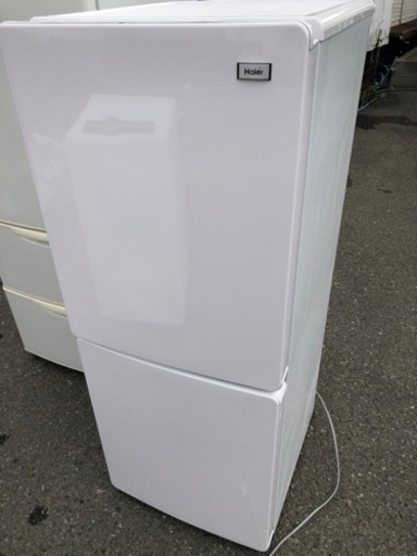 福岡市内配送無料　2022年式　冷蔵庫 Global Series ホワイト JR-NF148B-W [2ドア /右開きタイプ /148L] [冷凍室 54L]