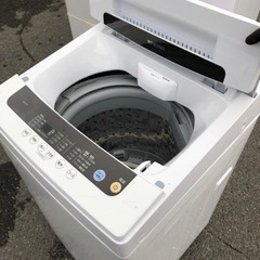 福岡市内配送設置無料　アイリスオーヤマ 洗濯機 5kg 全自動 襟袖ボード搭載 部屋干し お急ぎコース ステンレス槽 ホワイト IAW-T501