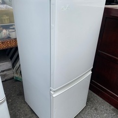 福岡市内配送無料　シャープ SHARP SJ-D14B-W [冷蔵庫(137L・つけかえどっちもドア) 2ドア ホワイト系]