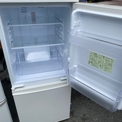 福岡市内配送無料　シャープ SHARP SJ-D14B-W [冷蔵庫(137L・つけかえどっちもドア) 2ドア ホワイト系]