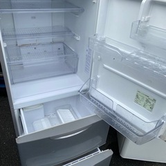 福岡市内配送無料　シール剥がします　AQR-271D-S 冷蔵庫 ブライトシルバー [3ドア /右開きタイプ /272L]
