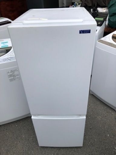 福岡市内配送設置無料　2019年式　ヤマダ電機 2ドア冷蔵庫 (156L・右開き) ホワイト YRZF15G1