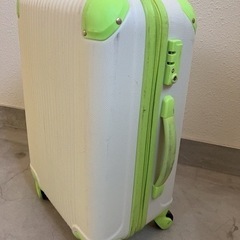 スーツケース　機内持ち込み可能サイズ　2-3泊