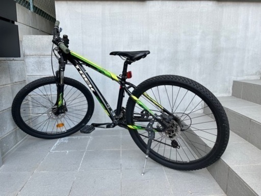 TREK トレック MARLIN6  マウンテンバイク 【値下げ交渉OK】