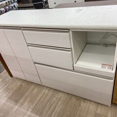 ホワイトカラーのキッチンカウンターをご紹介！（トレファク寝屋川） ホワイトカラーのキッチンカウンターをご紹介！（トレファク寝屋川）