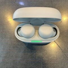 J5019★極美品★LinkBuds S　SONY  ワイヤレスノイズキャンセリングステレオヘッドセット  箱、充電ケーブル付き　動作確認済み　ワイヤレスイヤホン