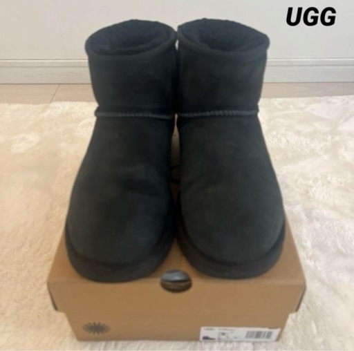 UGG クラシックミニ　ブラック　25cm