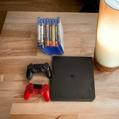 【お値打ち品】PS4本体　コントローラー2つ　ソフト