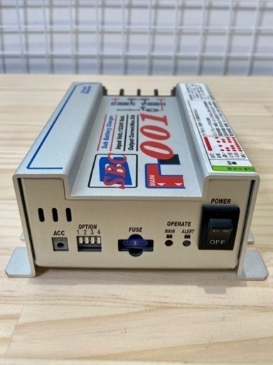 走行充電器 New Era サブバッテリーチャージャー（アイソレーター)　SBC-001B 車中泊