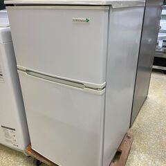 (a)ヤマダ ノンフロン冷凍冷蔵庫 YRZ-C09B1 90L ...