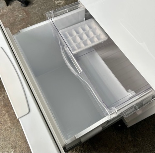 札幌引取り歓迎 11年製 HITACHI 日立 265L 3ドア冷凍冷蔵庫 R-27AS 右  