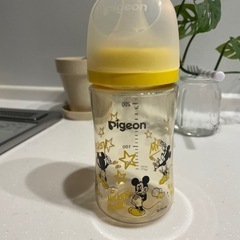 購入者様決定【中古美品】Pigeon哺乳瓶 