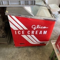 業務用冷凍庫　二台　グリコ　雪印