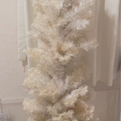 クリスマスツリー 白