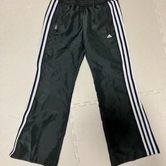 adidas トレーニングパンツ