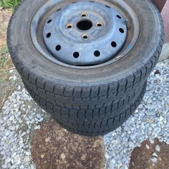 スタッドレスタイヤ4本セット　155/65R13 2500円