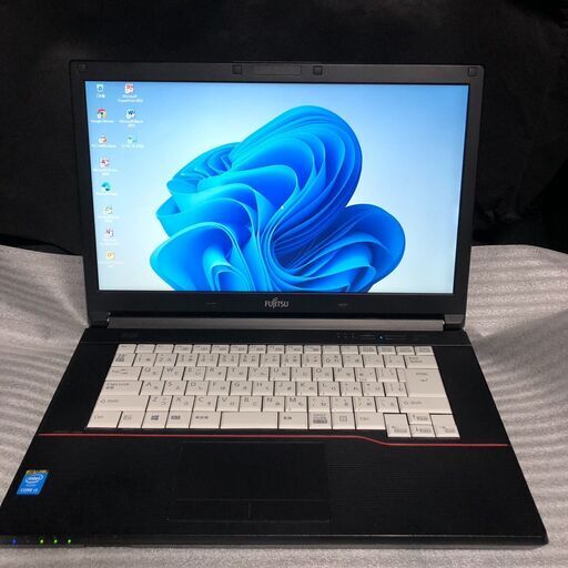 富士通　LIFEBOOK A A574/M「FMVA10009」2016年2月製造 ・Windows11・オフィス・バッテリー使用可・ACアダプタ付属