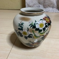 九谷焼　壺