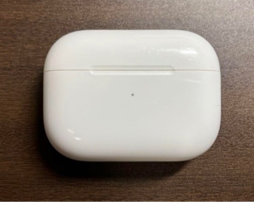 AirPods pro 充電ケースのみ